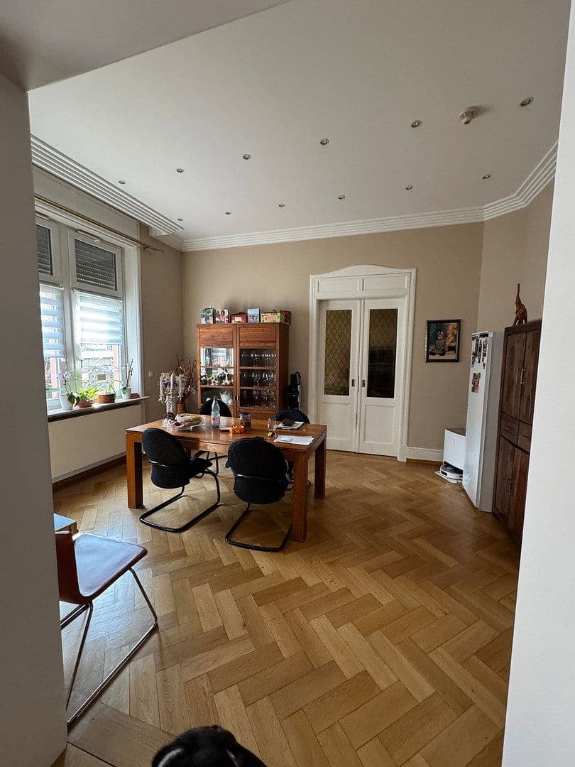 Predaj bytu 6-izbový 159 m², Birsteiner Straße, Frankfurt am Main, Hesensko Predaj bytu 6-izbový 159 m², Birsteiner Straße, Frankfurt am Main, Hesensko
