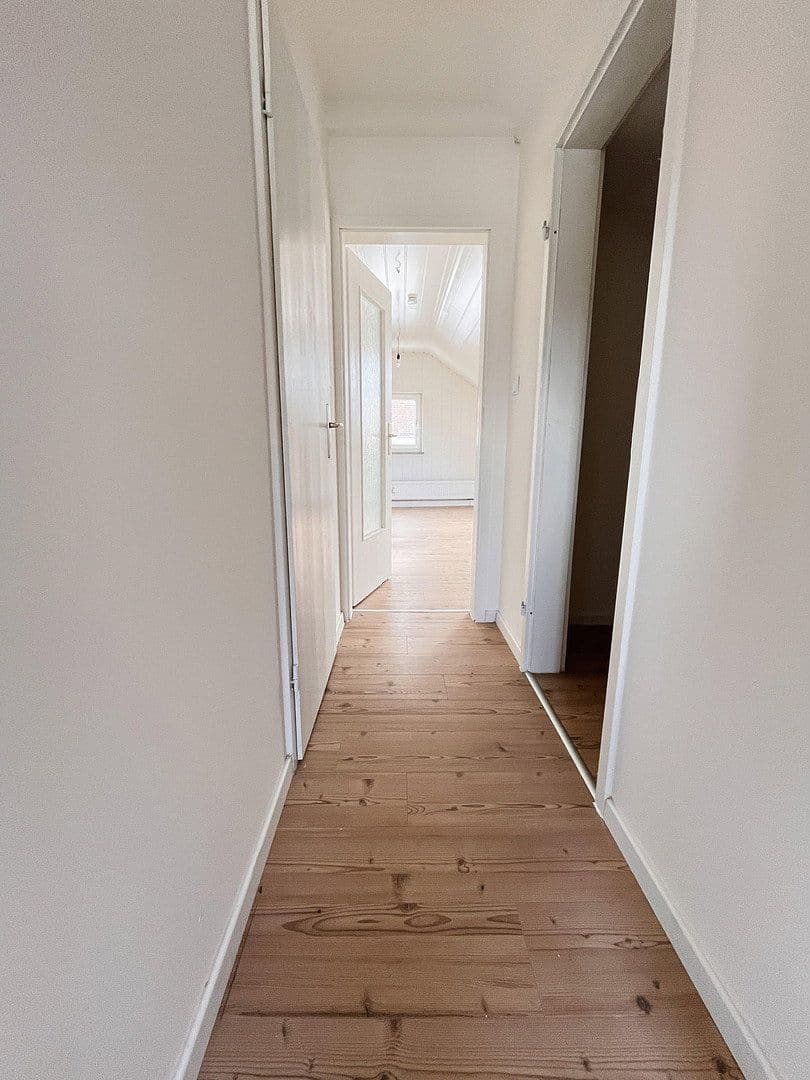 Prenájom bytu 1-izbový 30 m², Elze, Dolné Sasko Prenájom bytu 1-izbový 30 m², Elze, Dolné Sasko