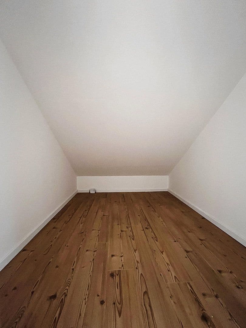 Prenájom bytu 1-izbový 30 m², Elze, Dolné Sasko Prenájom bytu 1-izbový 30 m², Elze, Dolné Sasko