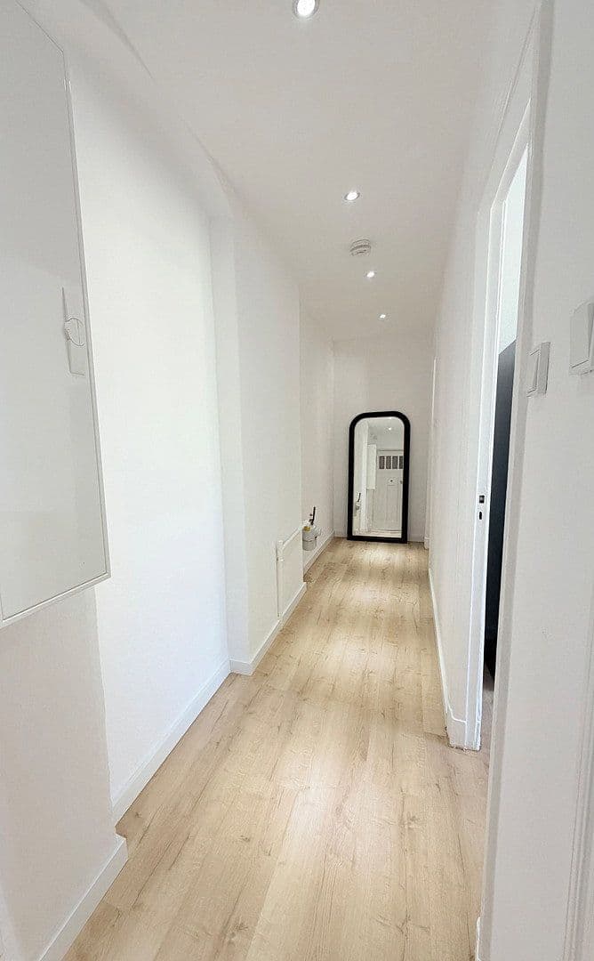 Prenájom bytu 1-izbový 50 m², Mindener Straße 3, Berlin, Berlín Prenájom bytu 1-izbový 50 m², Mindener Straße 3, Berlin, Berlín