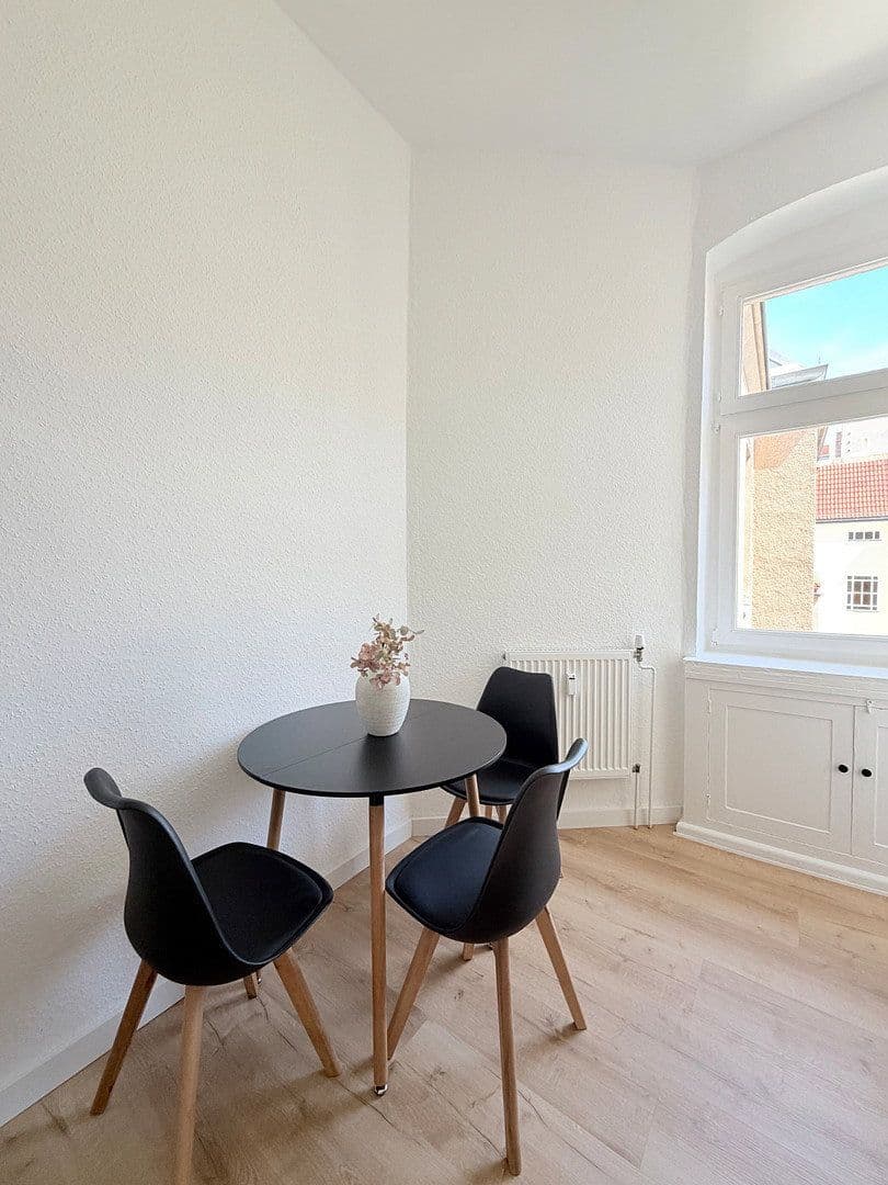 Prenájom bytu 1-izbový 50 m², Mindener Straße 3, Berlin, Berlín Prenájom bytu 1-izbový 50 m², Mindener Straße 3, Berlin, Berlín