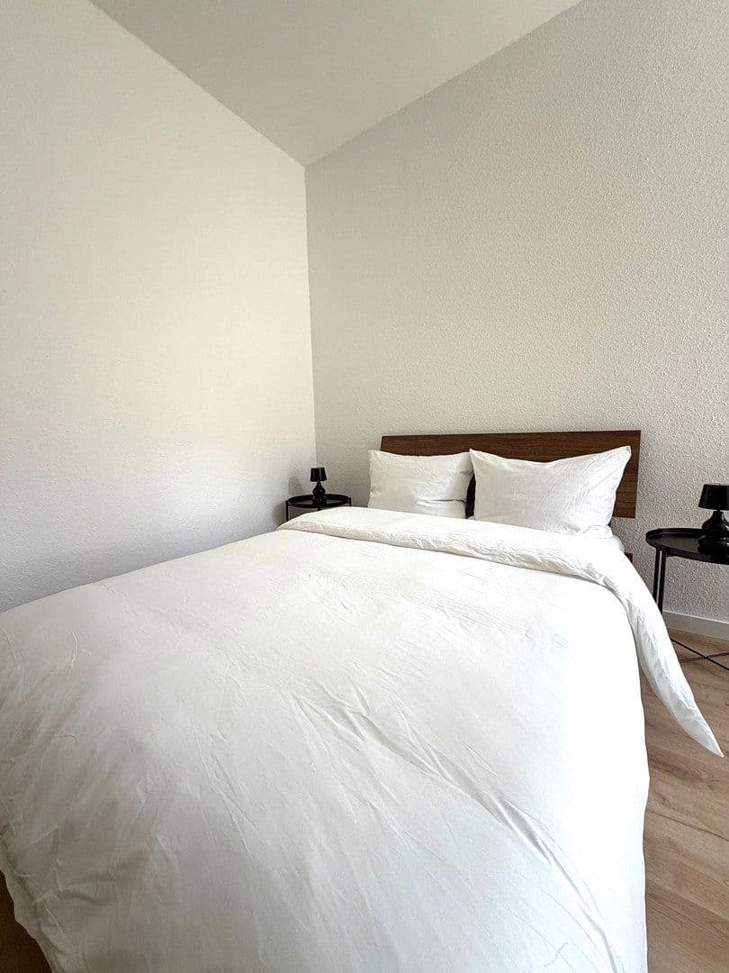 Prenájom bytu 1-izbový 50 m², Mindener Straße 3, Berlin, Berlín Prenájom bytu 1-izbový 50 m², Mindener Straße 3, Berlin, Berlín