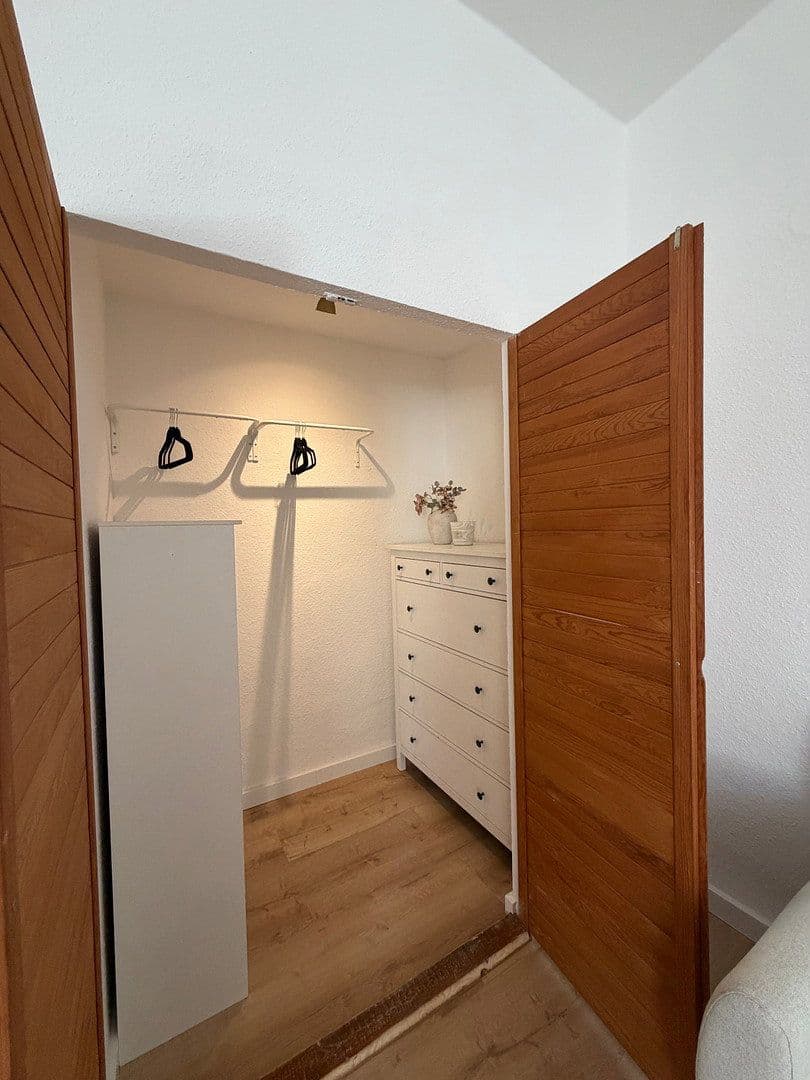 Prenájom bytu 1-izbový 50 m², Mindener Straße 3, Berlin, Berlín Prenájom bytu 1-izbový 50 m², Mindener Straße 3, Berlin, Berlín