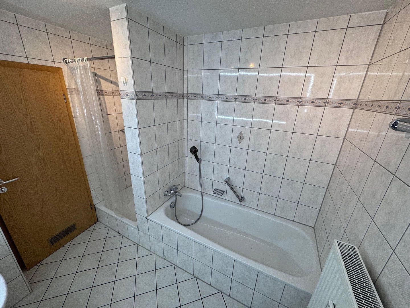 Prenájom bytu 2-izbový 61 m², Untere Hauptstraße 3, Tuttlingen, Bádensko-Wurttembersko Prenájom bytu 2-izbový 61 m², Untere Hauptstraße 3, Tuttlingen, Bádensko-Wurttembersko