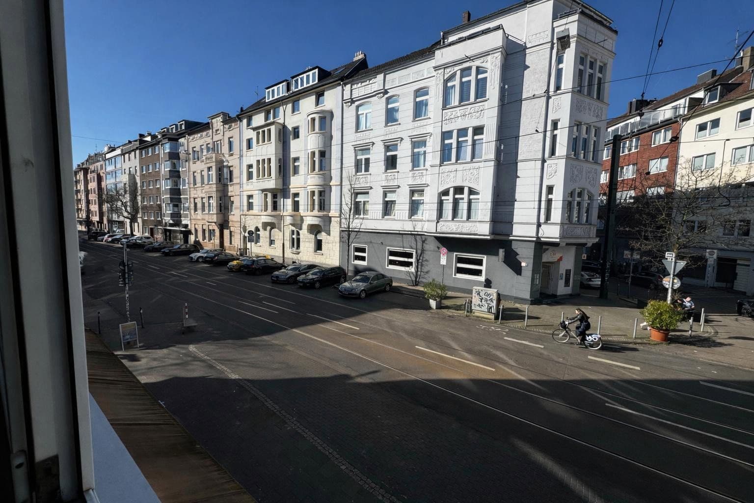 Predaj bytu 2-izbový 70 m², Düsseldorf, Severné Porýnie - Westfálsko Predaj bytu 2-izbový 70 m², Düsseldorf, Severné Porýnie - Westfálsko