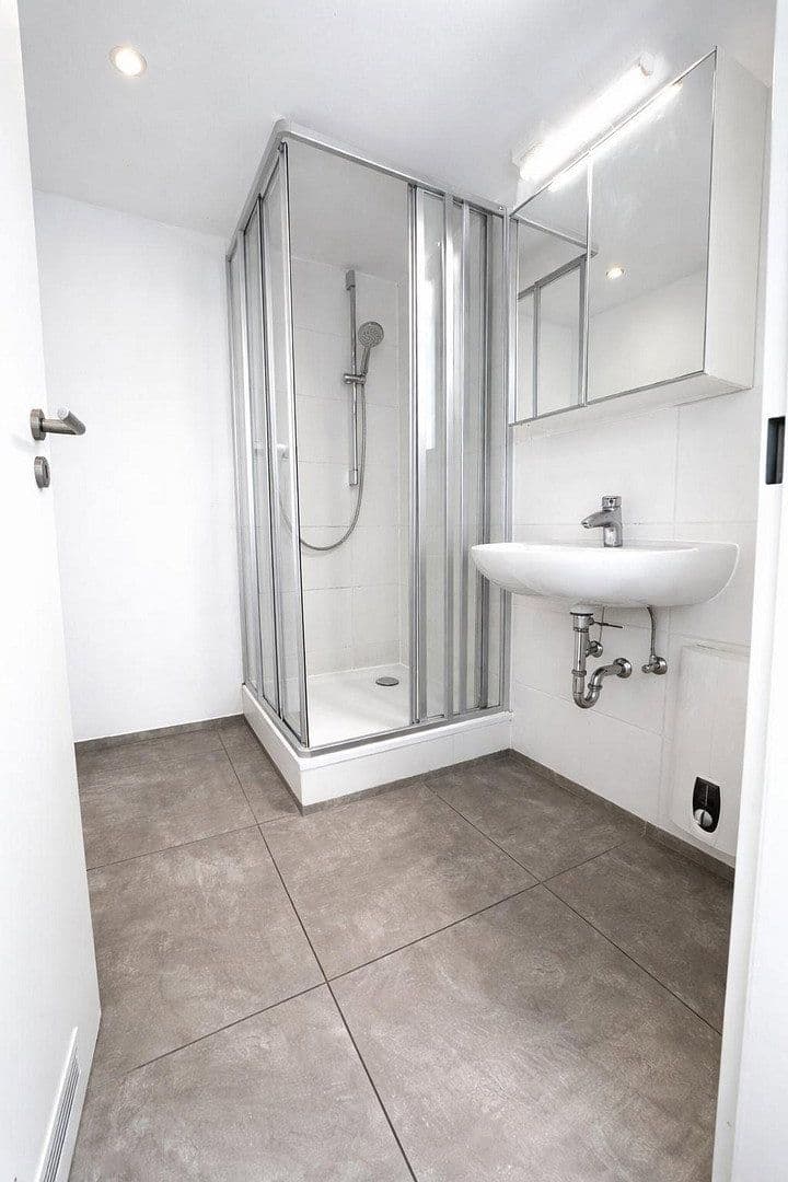 Predaj bytu 2-izbový 70 m², Düsseldorf, Severné Porýnie - Westfálsko Predaj bytu 2-izbový 70 m², Düsseldorf, Severné Porýnie - Westfálsko