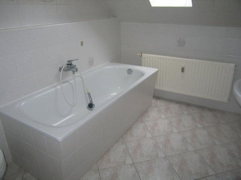 Predaj domu 248 m², pozemek 330 m², Freiheitsstr.99, Zwickau, Sasko Predaj domu 248 m², pozemek 330 m², Freiheitsstr.99, Zwickau, Sasko