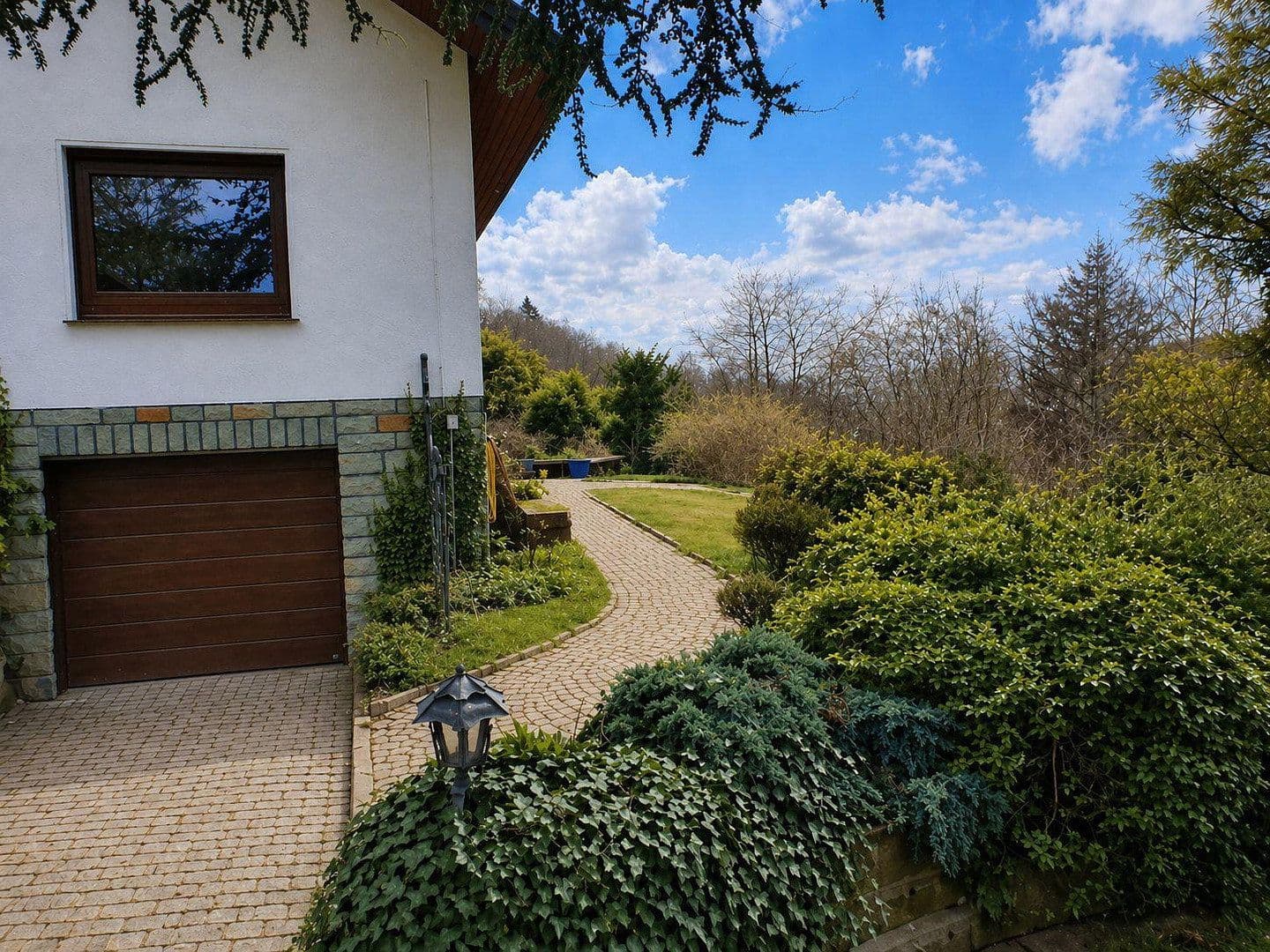 Predaj domu 180 m², pozemek 2.380 m², Bad Berleburg, Severné Porýnie - Westfálsko Predaj domu 180 m², pozemek 2.380 m², Bad Berleburg, Severné Porýnie - Westfálsko