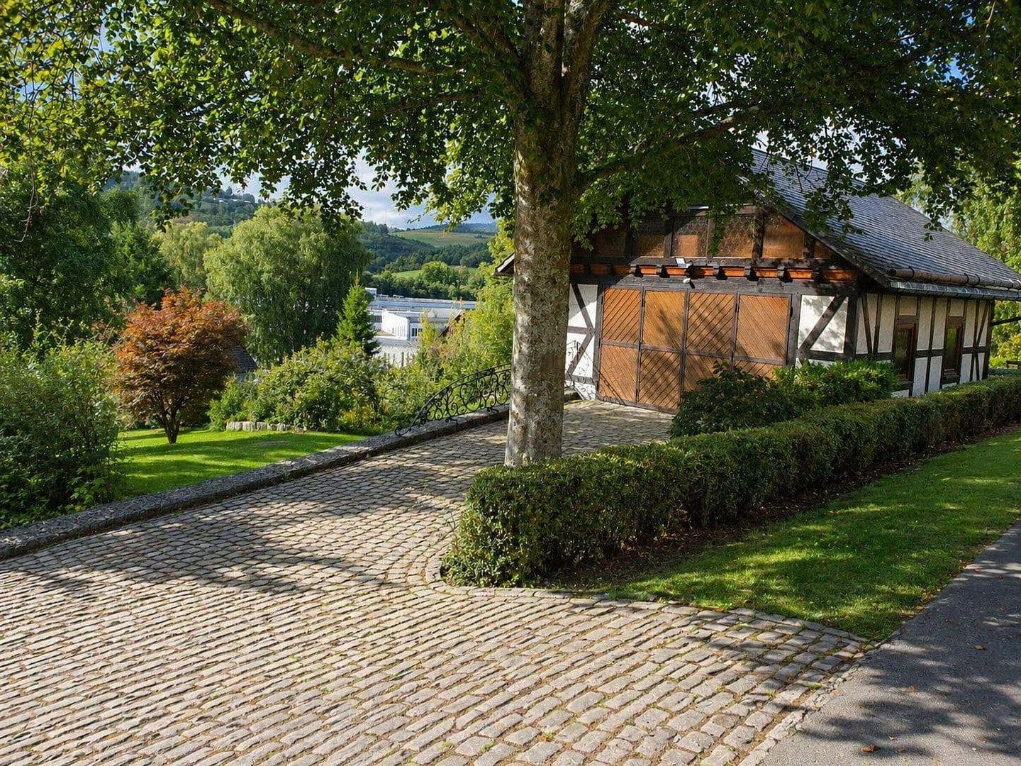 Predaj domu 180 m², pozemek 2.380 m², Bad Berleburg, Severné Porýnie - Westfálsko Predaj domu 180 m², pozemek 2.380 m², Bad Berleburg, Severné Porýnie - Westfálsko