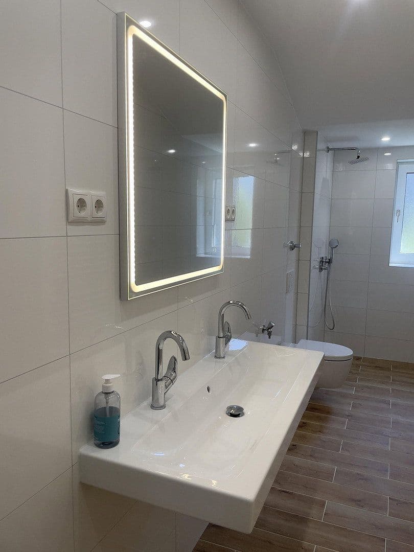 Prenájom bytu 4-izbový 87 m², Plutostr. 128, Herne, Severné Porýnie - Westfálsko Prenájom bytu 4-izbový 87 m², Plutostr. 128, Herne, Severné Porýnie - Westfálsko