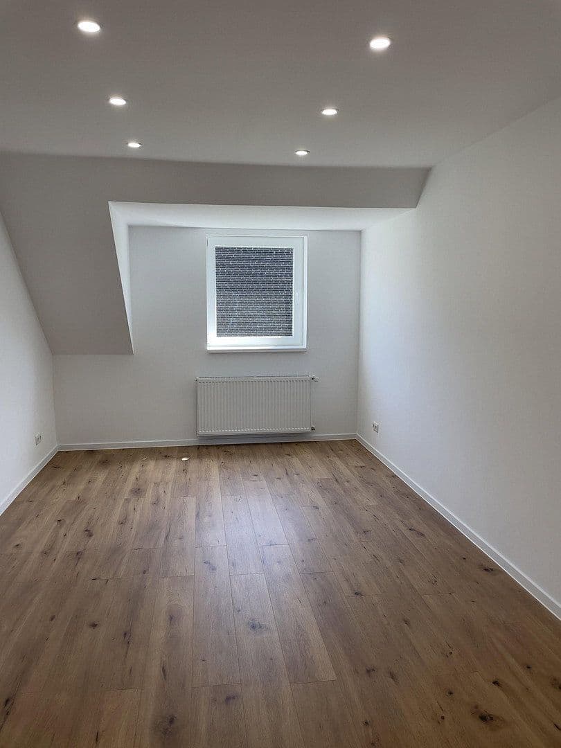 Prenájom bytu 4-izbový 87 m², Plutostr. 128, Herne, Severné Porýnie - Westfálsko Prenájom bytu 4-izbový 87 m², Plutostr. 128, Herne, Severné Porýnie - Westfálsko