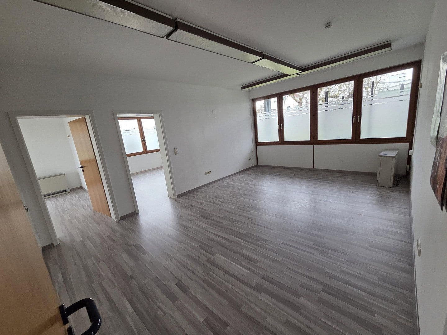 Prenájom kancelárie 100 m², Kilianstädter Straße 36, Schöneck, Hesensko Prenájom kancelárie 100 m², Kilianstädter Straße 36, Schöneck, Hesensko