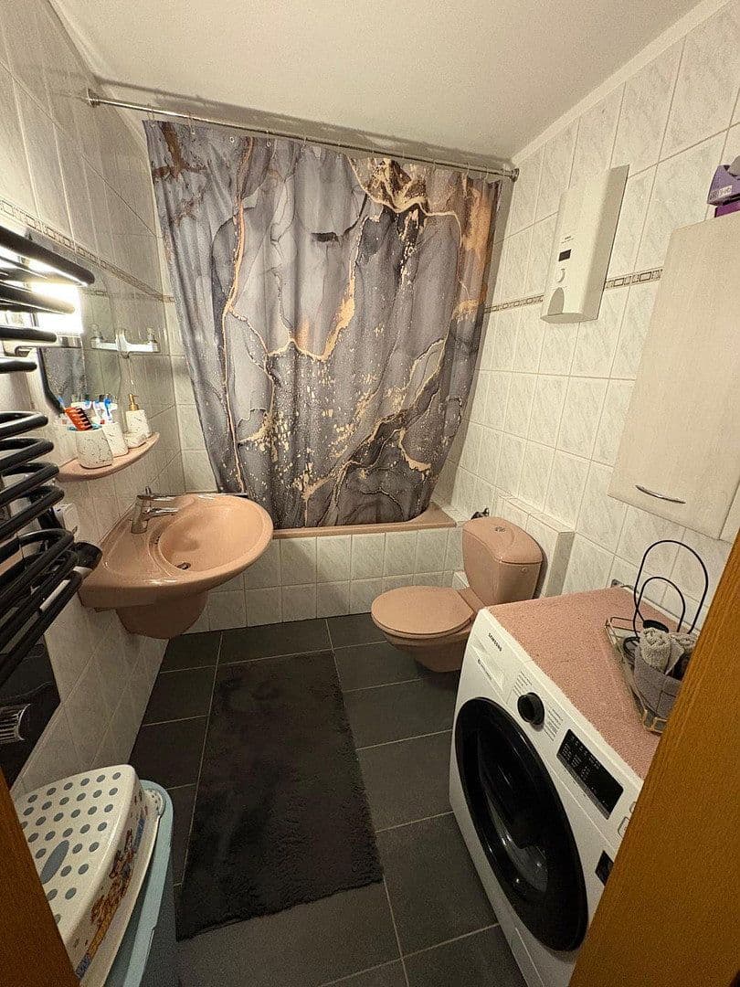 Predaj bytu 3-izbový 76 m², Edith-Stein-Anlage 11, Bonn, Severné Porýnie - Westfálsko Predaj bytu 3-izbový 76 m², Edith-Stein-Anlage 11, Bonn, Severné Porýnie - Westfálsko