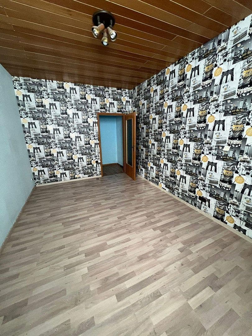 Prenájom bytu 6-izbový 168 m², Ziegeleiweg 1, Obernkirchen, Dolné Sasko Prenájom bytu 6-izbový 168 m², Ziegeleiweg 1, Obernkirchen, Dolné Sasko