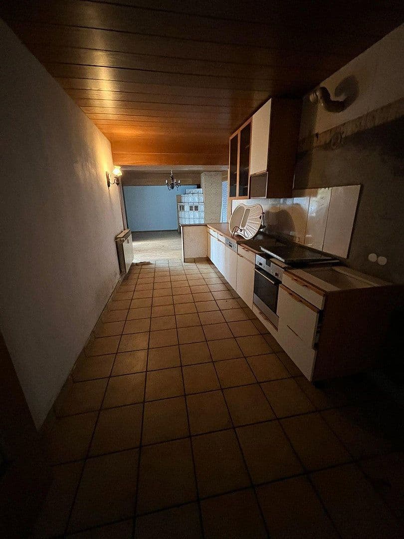 Prenájom bytu 6-izbový 168 m², Ziegeleiweg 1, Obernkirchen, Dolné Sasko Prenájom bytu 6-izbový 168 m², Ziegeleiweg 1, Obernkirchen, Dolné Sasko