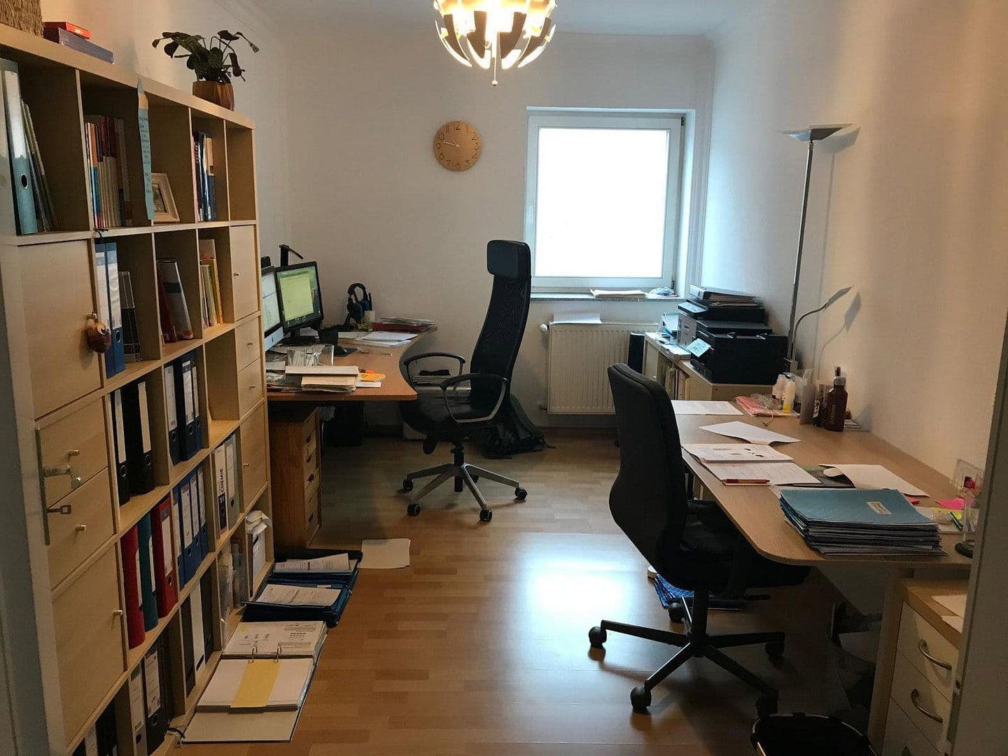 Prenájom bytu 3-izbový 100 m², Neuer Weg 8, Rosbach v. d. Höhe, Hesensko Prenájom bytu 3-izbový 100 m², Neuer Weg 8, Rosbach v. d. Höhe, Hesensko