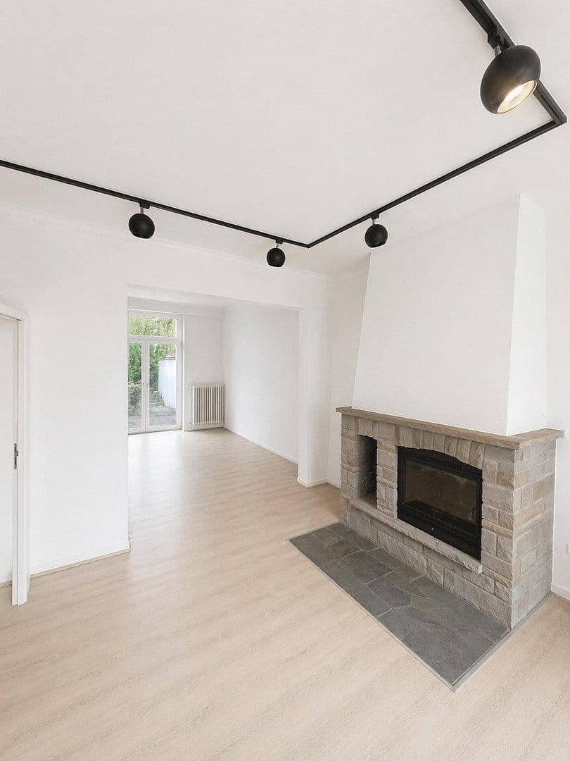 Prenájom bytu 4-izbový 108 m², Niederstraße 9, Recklinghausen, Severné Porýnie - Westfálsko Prenájom bytu 4-izbový 108 m², Niederstraße 9, Recklinghausen, Severné Porýnie - Westfálsko