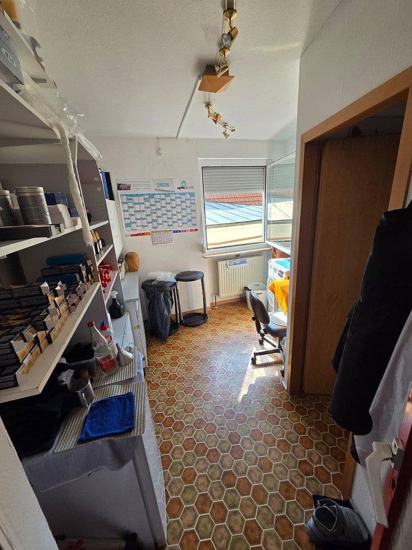 Prenájom kancelárie 43 m², Oberndorferstraße 23, Schramberg, Bádensko-Wurttembersko Prenájom kancelárie 43 m², Oberndorferstraße 23, Schramberg, Bádensko-Wurttembersko
