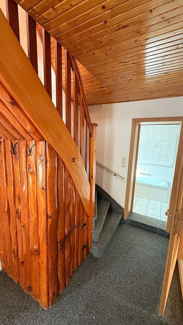 Predaj domu 90 m², pozemek 399 m², Burgstraße 8 08228, Rodewisch, Sasko Predaj domu 90 m², pozemek 399 m², Burgstraße 8 08228, Rodewisch, Sasko