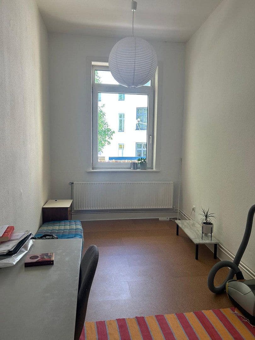 Prenájom bytu 3-izbový 84 m², Hannover, Dolné Sasko Prenájom bytu 3-izbový 84 m², Hannover, Dolné Sasko