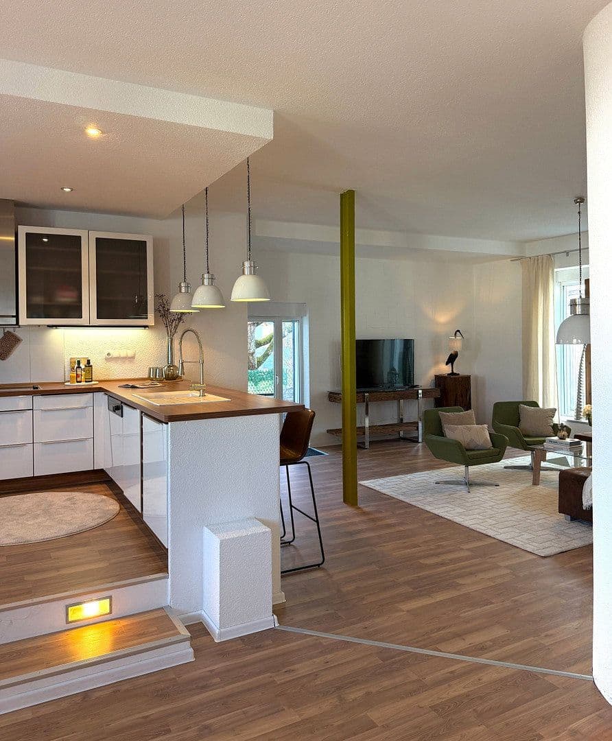 Predaj bytu 4-izbový 165 m², Freiberg am Neckar, Bádensko-Wurttembersko Predaj bytu 4-izbový 165 m², Freiberg am Neckar, Bádensko-Wurttembersko