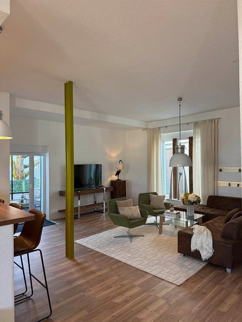 Predaj bytu 4-izbový 165 m², Freiberg am Neckar, Bádensko-Wurttembersko Predaj bytu 4-izbový 165 m², Freiberg am Neckar, Bádensko-Wurttembersko