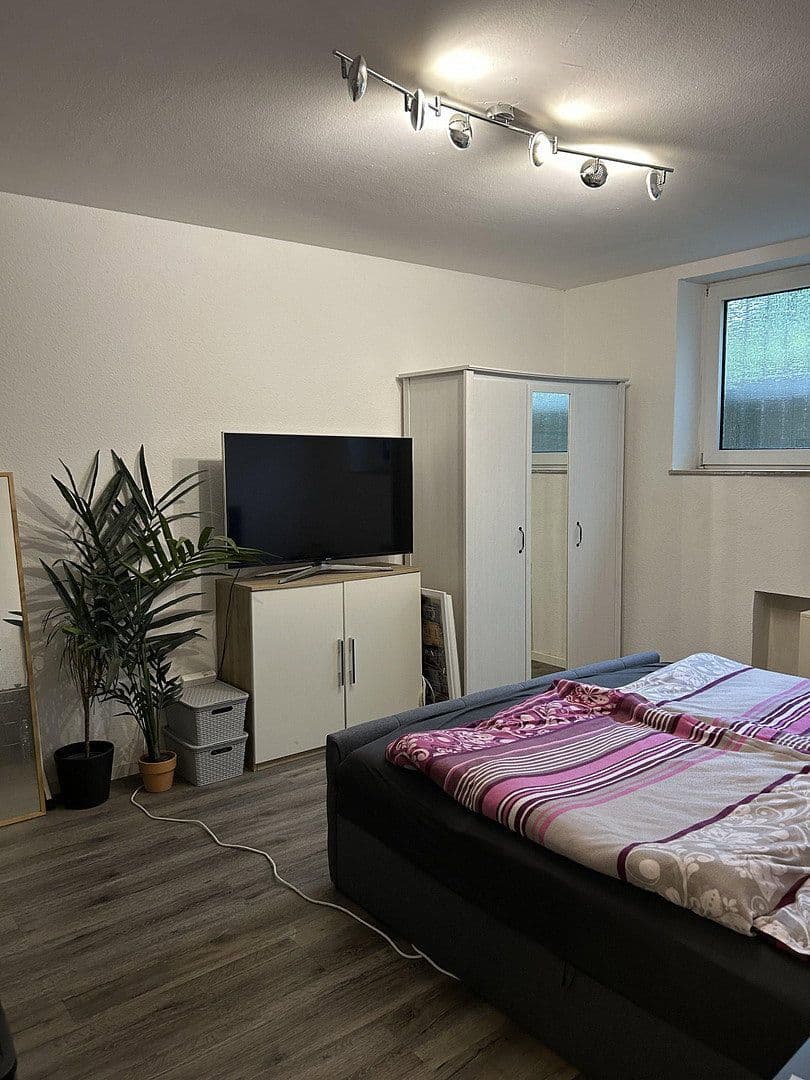 Prenájom bytu 3-izbový 72 m², Brücke 45, Neuss, Severné Porýnie - Westfálsko Prenájom bytu 3-izbový 72 m², Brücke 45, Neuss, Severné Porýnie - Westfálsko