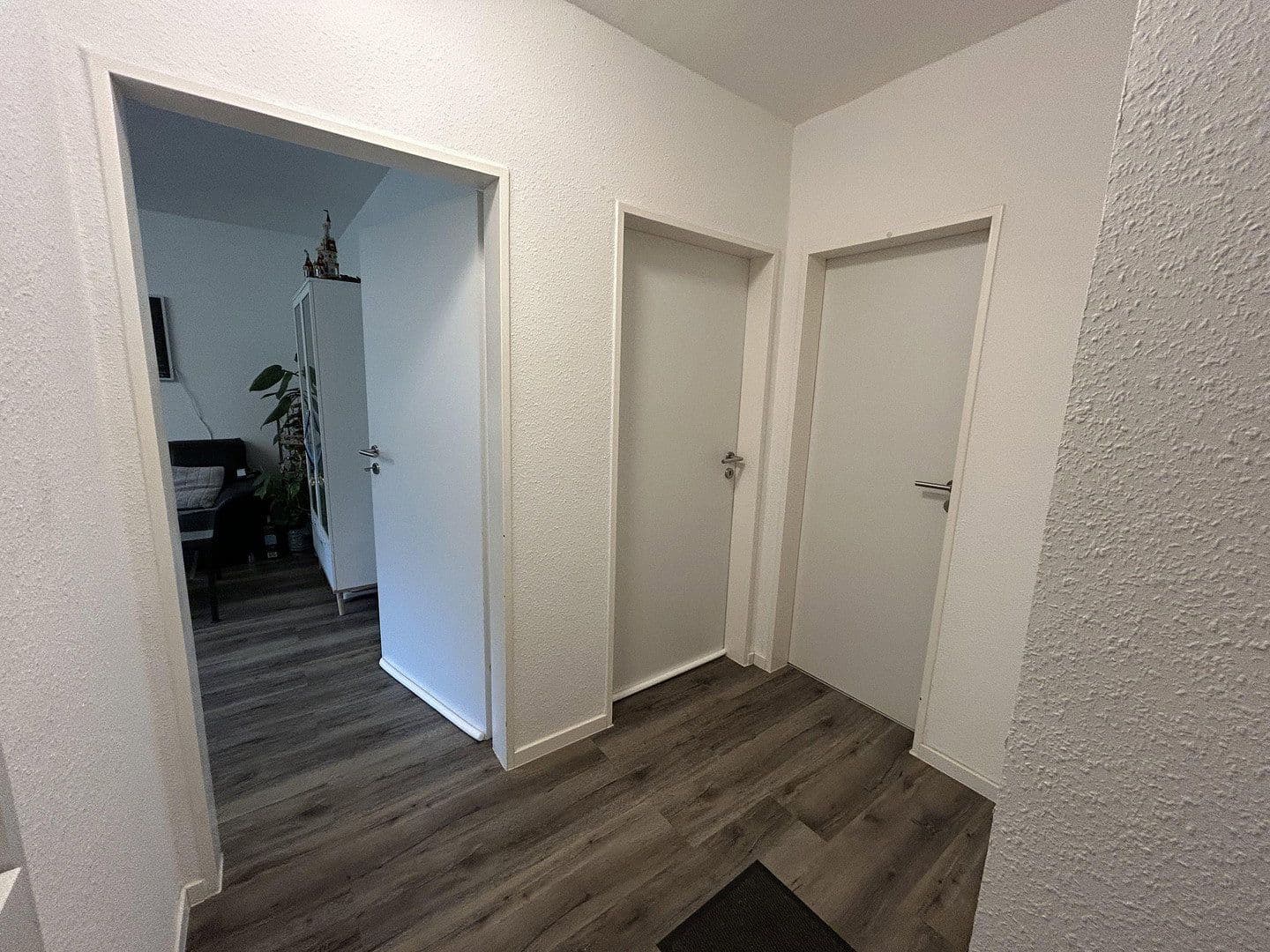 Prenájom bytu 3-izbový 72 m², Brücke 45, Neuss, Severné Porýnie - Westfálsko Prenájom bytu 3-izbový 72 m², Brücke 45, Neuss, Severné Porýnie - Westfálsko