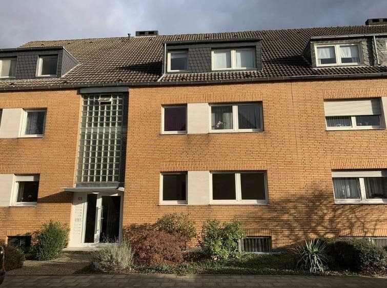 Prenájom bytu 3-izbový 72 m², Brücke 45, Neuss, Severné Porýnie - Westfálsko Prenájom bytu 3-izbový 72 m², Brücke 45, Neuss, Severné Porýnie - Westfálsko