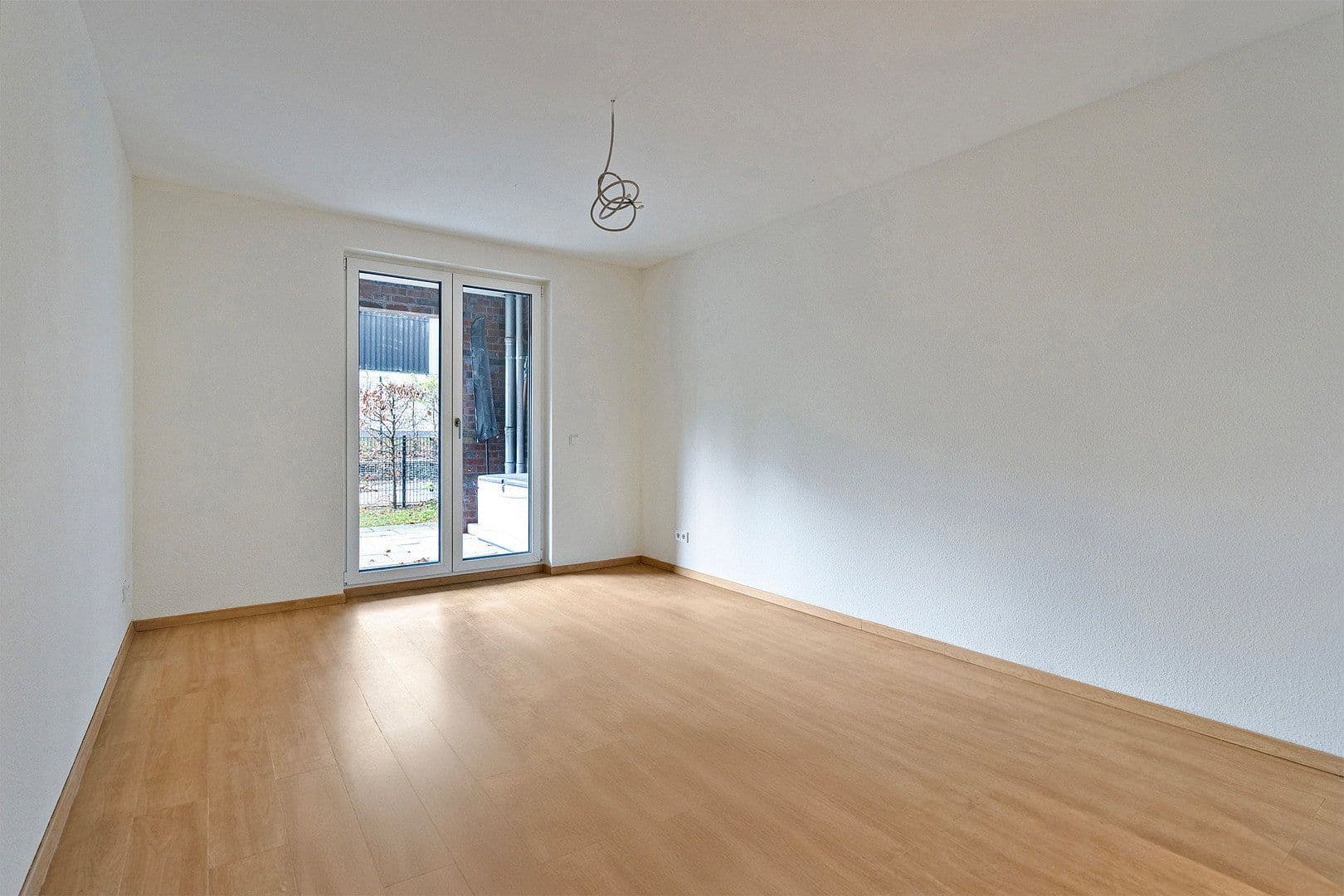 Predaj bytu 3-izbový 107 m², Ulenbergstraße 1, Düsseldorf, Severné Porýnie - Westfálsko Predaj bytu 3-izbový 107 m², Ulenbergstraße 1, Düsseldorf, Severné Porýnie - Westfálsko