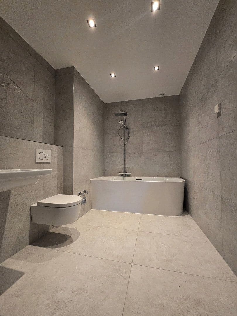 Predaj bytu 3-izbový 107 m², Ulenbergstraße 1, Düsseldorf, Severné Porýnie - Westfálsko Predaj bytu 3-izbový 107 m², Ulenbergstraße 1, Düsseldorf, Severné Porýnie - Westfálsko