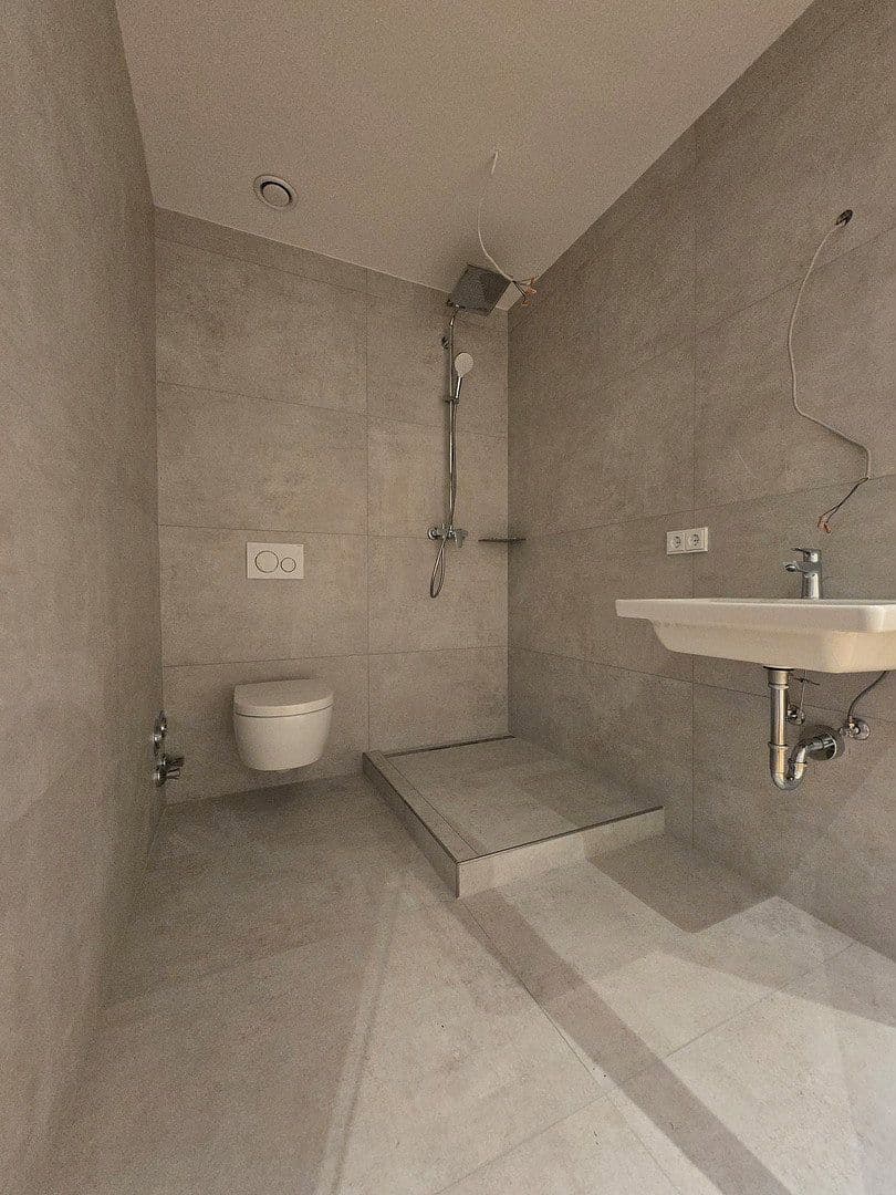 Predaj bytu 3-izbový 107 m², Ulenbergstraße 1, Düsseldorf, Severné Porýnie - Westfálsko Predaj bytu 3-izbový 107 m², Ulenbergstraße 1, Düsseldorf, Severné Porýnie - Westfálsko