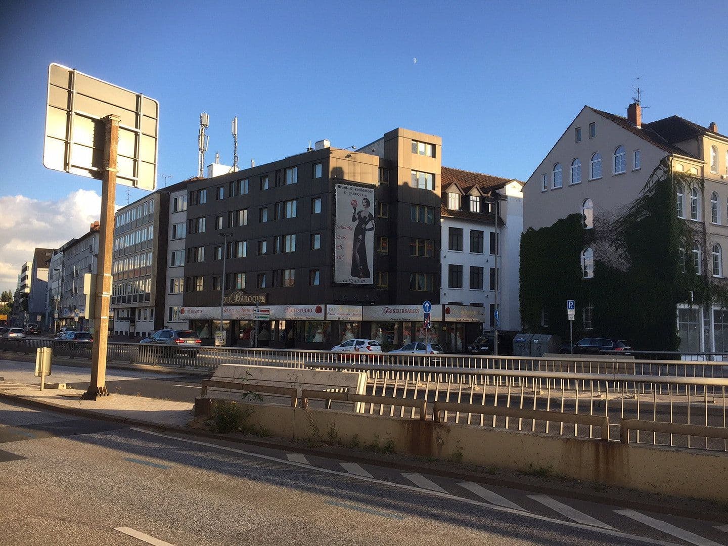 Prenájom nebytového priestoru 140 m², Hannover, Dolné Sasko Prenájom nebytového priestoru 140 m², Hannover, Dolné Sasko