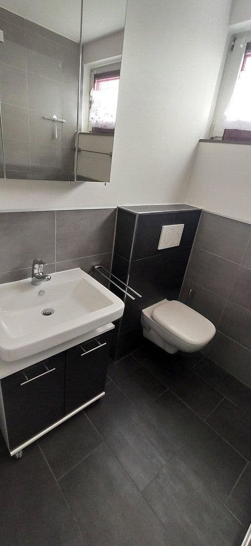 Prenájom bytu 3-izbový 88 m², Goldbergstrasse 52, Nieder-Olm, Porýnie-Falcko Prenájom bytu 3-izbový 88 m², Goldbergstrasse 52, Nieder-Olm, Porýnie-Falcko