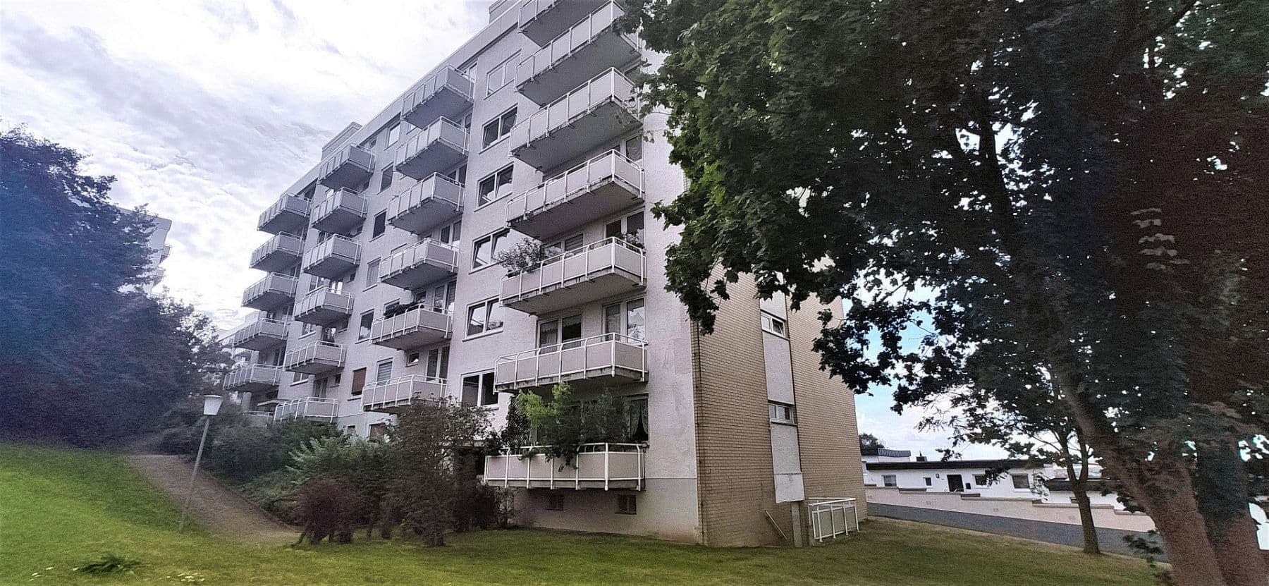 Prenájom bytu 3-izbový 88 m², Goldbergstrasse 52, Nieder-Olm, Porýnie-Falcko Prenájom bytu 3-izbový 88 m², Goldbergstrasse 52, Nieder-Olm, Porýnie-Falcko