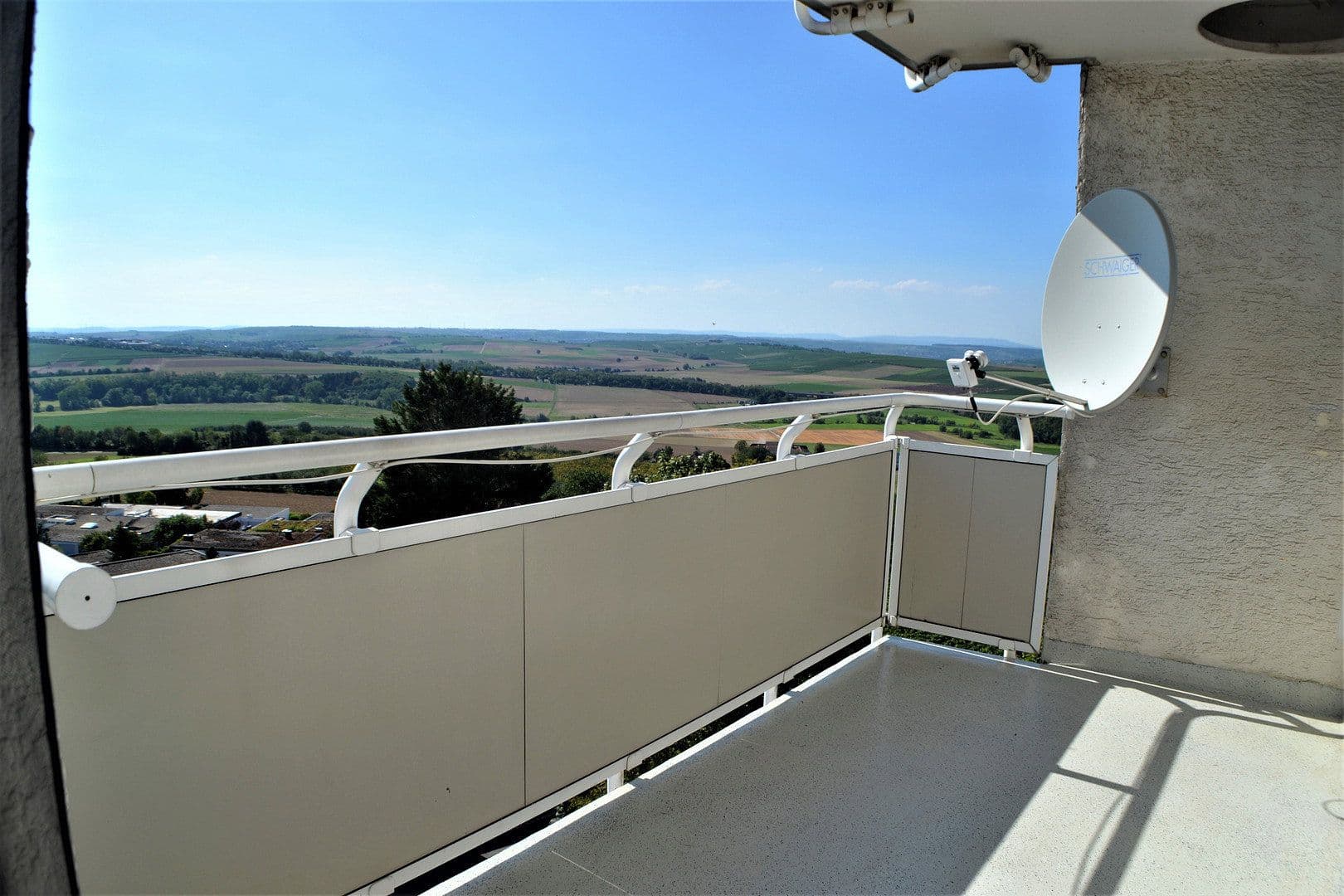Prenájom bytu 3-izbový 88 m², Goldbergstrasse 52, Nieder-Olm, Porýnie-Falcko Prenájom bytu 3-izbový 88 m², Goldbergstrasse 52, Nieder-Olm, Porýnie-Falcko