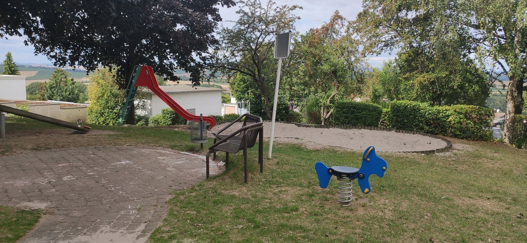 Prenájom bytu 3-izbový 88 m², Goldbergstrasse 52, Nieder-Olm, Porýnie-Falcko Prenájom bytu 3-izbový 88 m², Goldbergstrasse 52, Nieder-Olm, Porýnie-Falcko