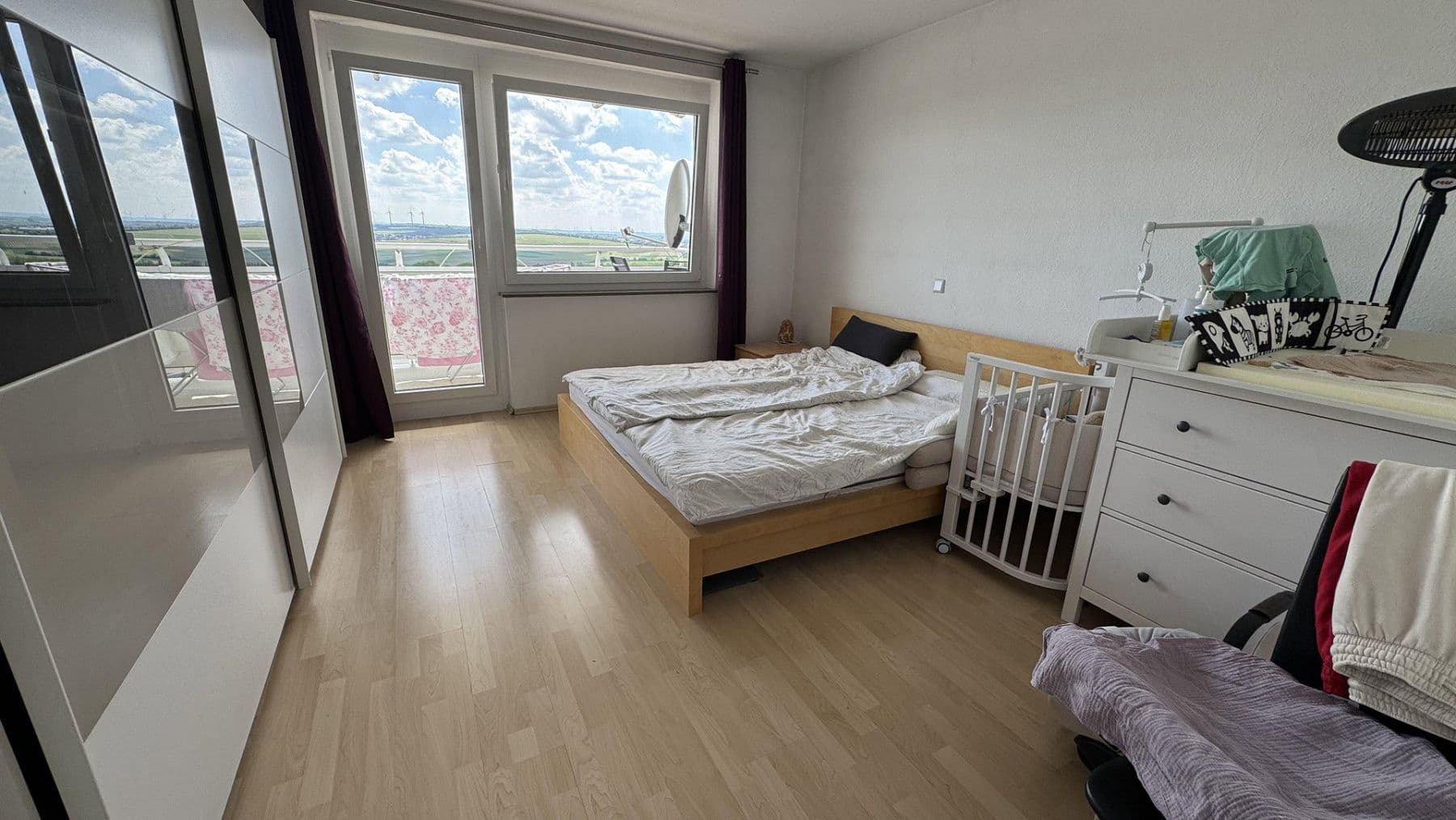 Prenájom bytu 3-izbový 88 m², Goldbergstrasse 52, Nieder-Olm, Porýnie-Falcko Prenájom bytu 3-izbový 88 m², Goldbergstrasse 52, Nieder-Olm, Porýnie-Falcko