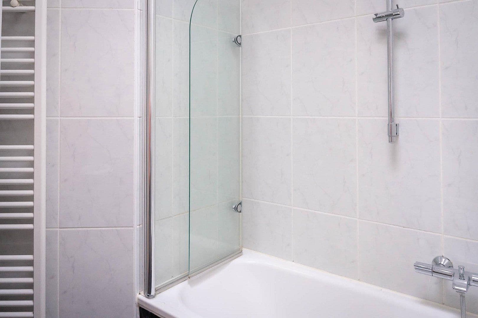 Predaj bytu 3-izbový 86 m², Berlin, Berlín Predaj bytu 3-izbový 86 m², Berlin, Berlín