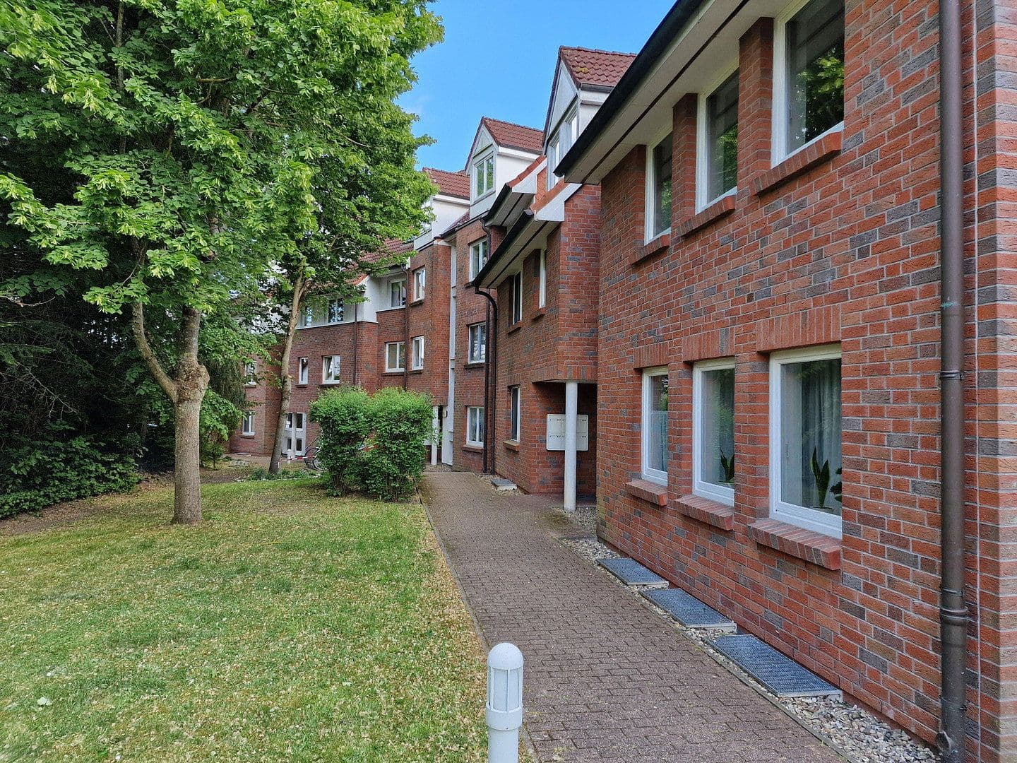 Predaj bytu 2-izbový 56 m², Alt Meteler Str., Schwerin, Meklenbursko-Predpomoransko Predaj bytu 2-izbový 56 m², Alt Meteler Str., Schwerin, Meklenbursko-Predpomoransko