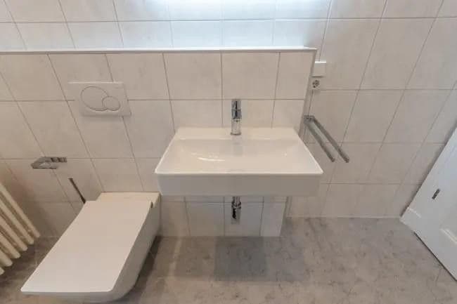 Prenájom bytu 3-izbový 92 m², Leipzig, Sasko Prenájom bytu 3-izbový 92 m², Leipzig, Sasko