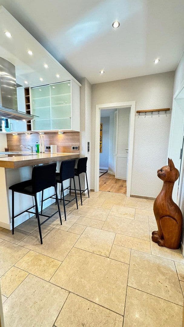 Prenájom bytu 2-izbový 57 m², Hegelstrasse.1, Zwickau, Sasko Prenájom bytu 2-izbový 57 m², Hegelstrasse.1, Zwickau, Sasko