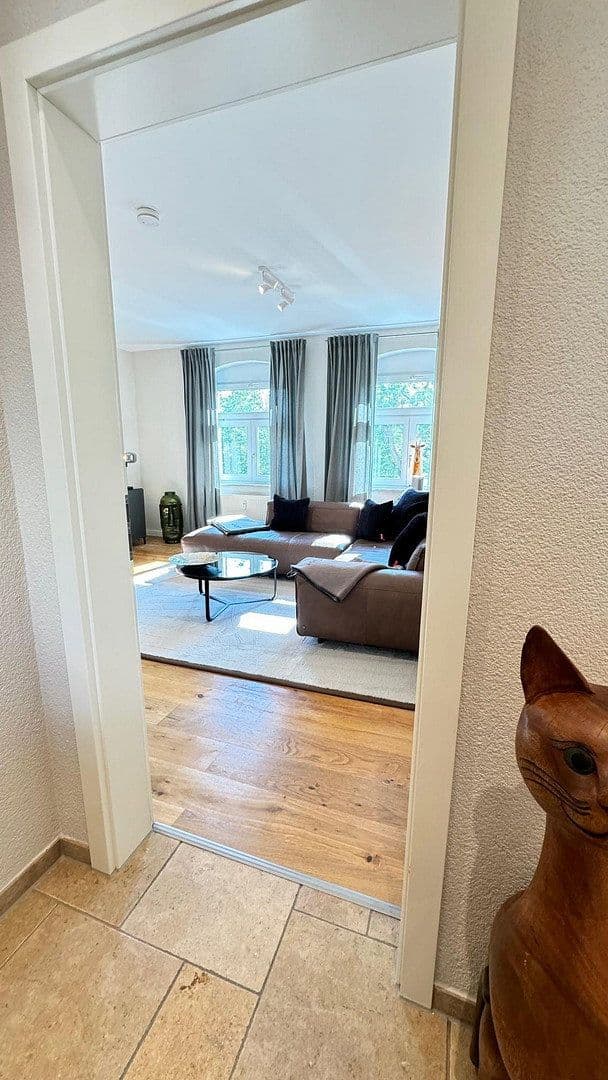 Prenájom bytu 2-izbový 57 m², Hegelstrasse.1, Zwickau, Sasko Prenájom bytu 2-izbový 57 m², Hegelstrasse.1, Zwickau, Sasko