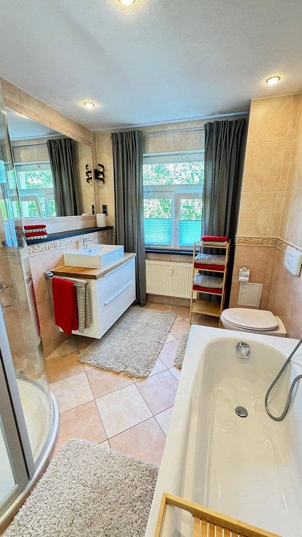 Prenájom bytu 2-izbový 57 m², Hegelstrasse.1, Zwickau, Sasko Prenájom bytu 2-izbový 57 m², Hegelstrasse.1, Zwickau, Sasko