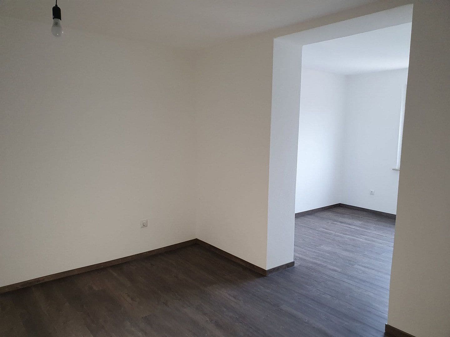 Prenájom bytu 2-izbový 62 m², Markt Bibart, Bavorsko Prenájom bytu 2-izbový 62 m², Markt Bibart, Bavorsko