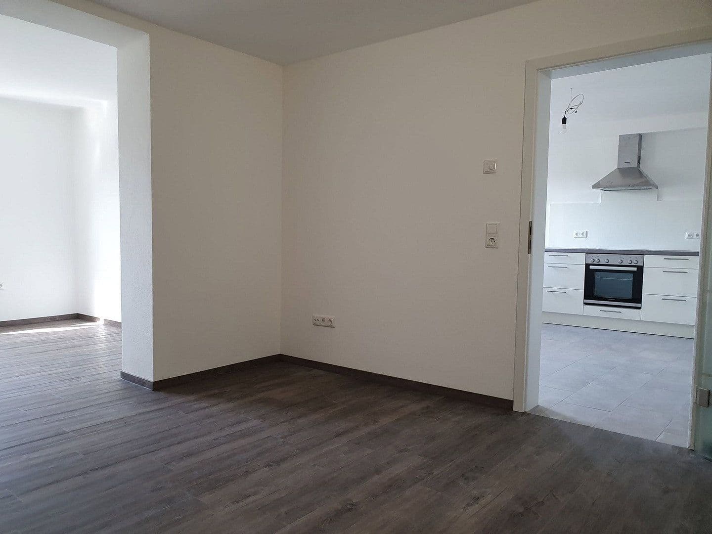 Prenájom bytu 2-izbový 62 m², Markt Bibart, Bavorsko Prenájom bytu 2-izbový 62 m², Markt Bibart, Bavorsko