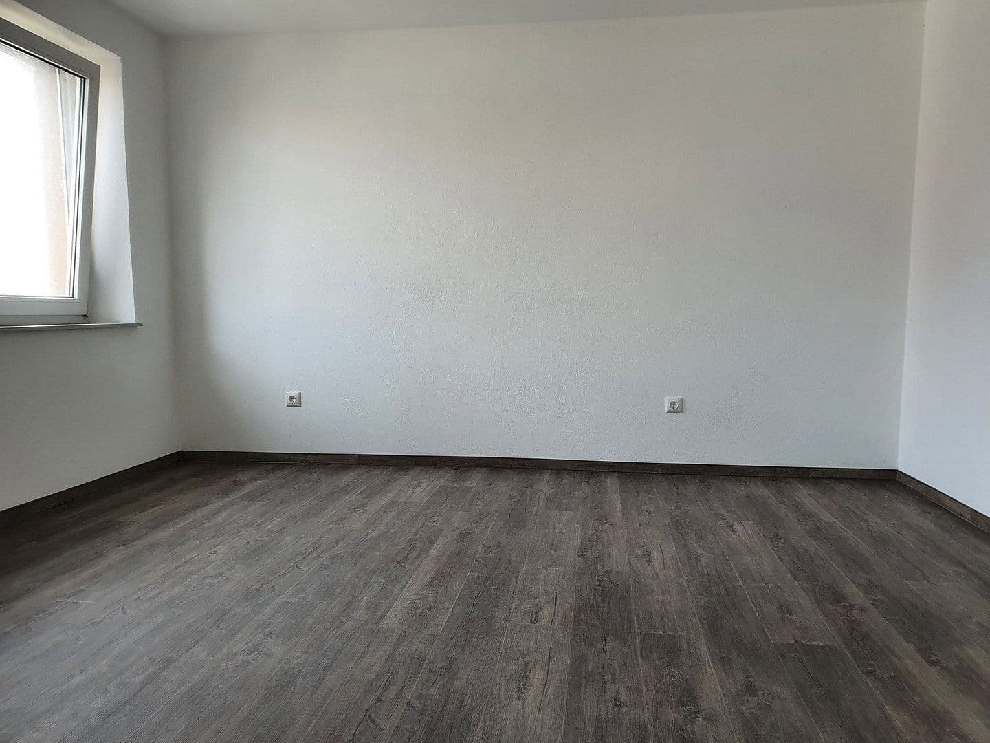 Prenájom bytu 2-izbový 62 m², Markt Bibart, Bavorsko Prenájom bytu 2-izbový 62 m², Markt Bibart, Bavorsko