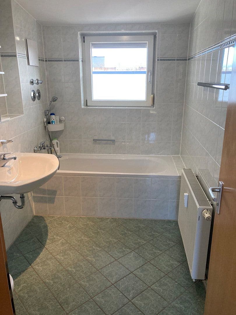 Predaj bytu 5-izbový 108 m², Lontelstraße, Gerlingen, Bádensko-Wurttembersko Predaj bytu 5-izbový 108 m², Lontelstraße, Gerlingen, Bádensko-Wurttembersko