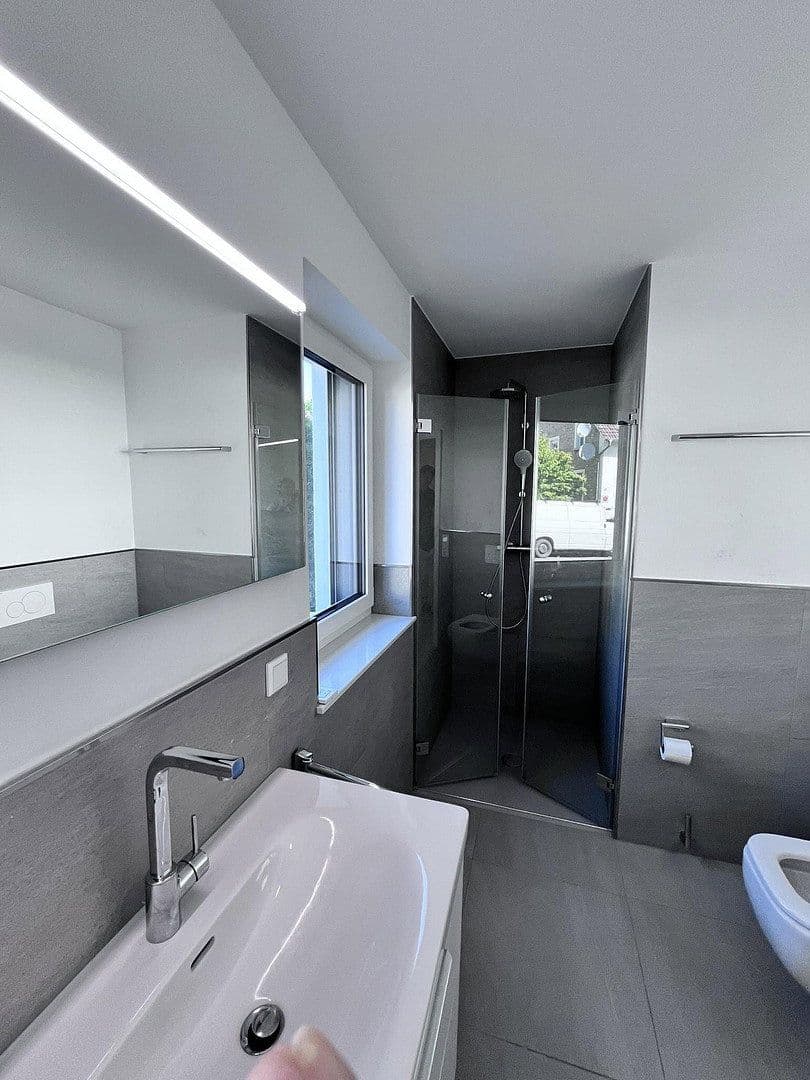 Prenájom bytu 3-izbový 98 m², Detmold, Severné Porýnie - Westfálsko Prenájom bytu 3-izbový 98 m², Detmold, Severné Porýnie - Westfálsko