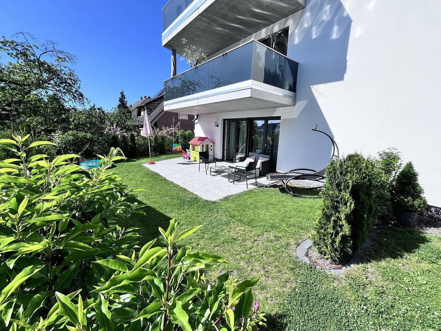 Prenájom bytu 3-izbový 98 m², Detmold, Severné Porýnie - Westfálsko Prenájom bytu 3-izbový 98 m², Detmold, Severné Porýnie - Westfálsko